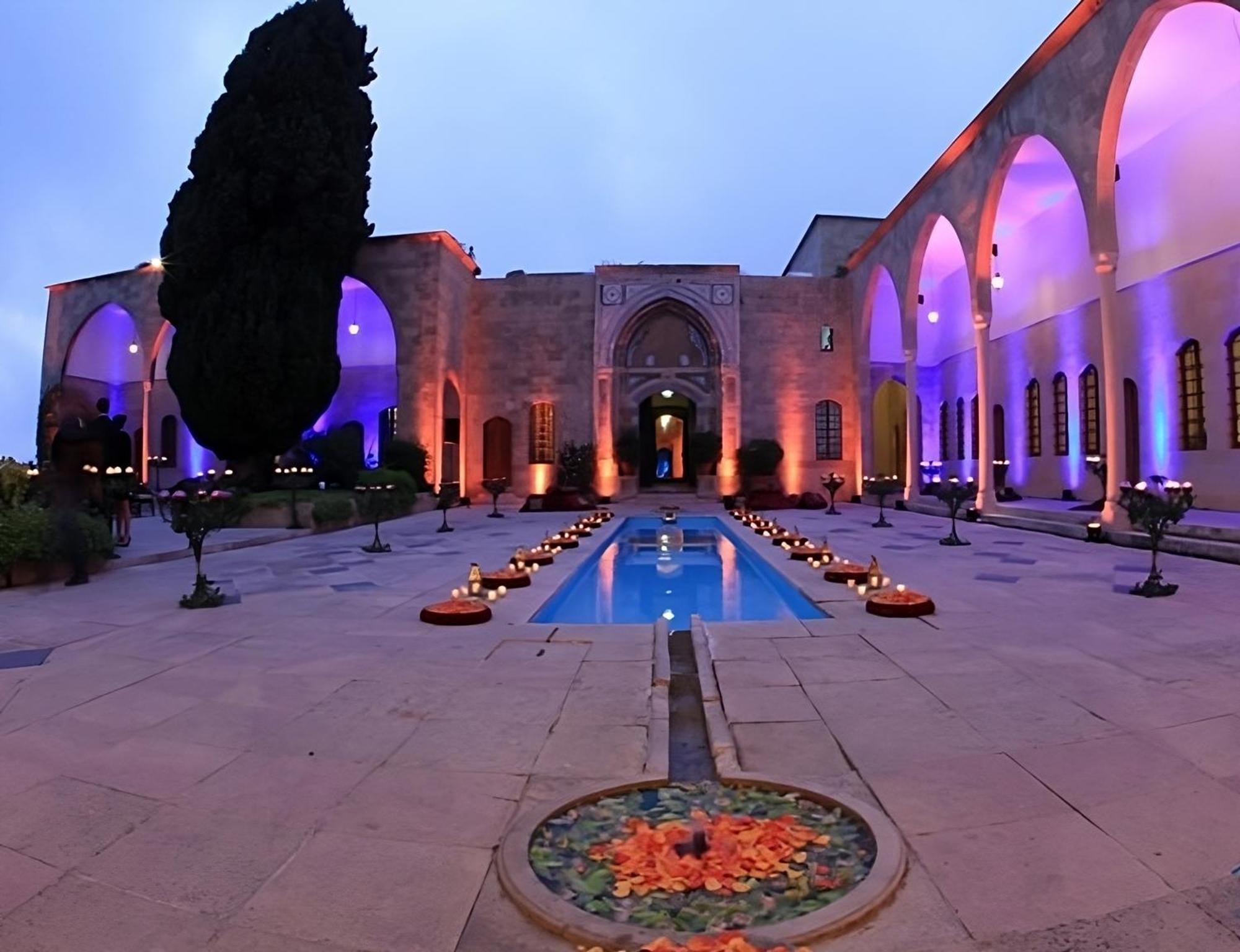 فندق بيت الدينفي  قصر مير أمين المظهر الخارجي الصورة